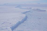 A close-up view of the rift separating Pine Island Glacier and iceberg B-46, as seen on an Operation IceBridge flight on November 7, 2018. Credits: NASA/ Brooke Medley