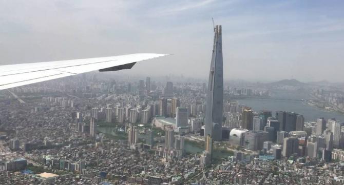 NASA and South Korea used research aircraft for an intensive study in and around the Seoul metropolitan area in 2016 to address the country’s poor air quality and lay the groundwork for next-generation pollution-monitoring satellites. Credits: NASA