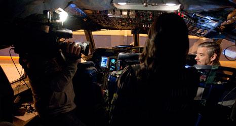 Media interview a member of the flight crew of NASA's P-3B environmental science aircraft about the DISCOVER-AQ air quality survey mission